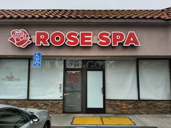 Los Angeles, California Rose Massage