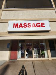 Tustin, California Super Massage