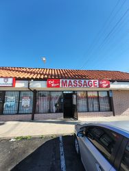 San Bernardino, California Del Rosa Massage