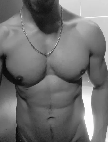 Escorts New York City, New York Reiden_TopLatin
