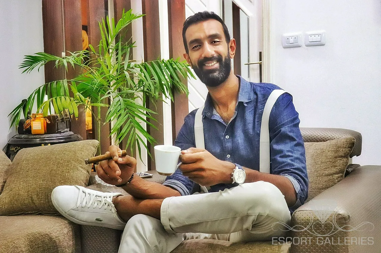 Escorts Cairo, Egypt Adam